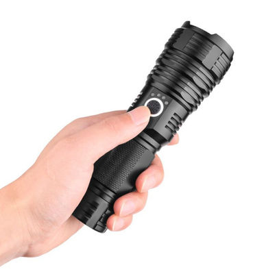 Un bon prix. Lampe torche LED super brillante de 1 500 lumens avec 5 modes de vitesse et construction en alliage d'aluminium en ligne