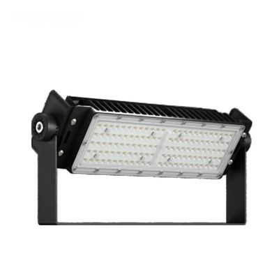 Un bon prix. IP66 et optionnel 3000-6500K CCT FT100W LED pour les aéroports et les grands bâtiments en noir et argent en ligne